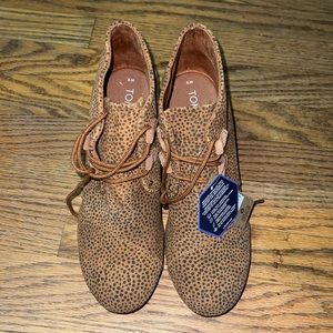 Toms Suede Wedge Booties